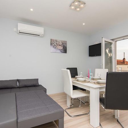 Apartments Mate Турань Экстерьер фото