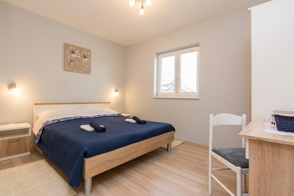 Apartments Mate Турань Экстерьер фото